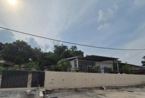 Villa Kluang 峦山居